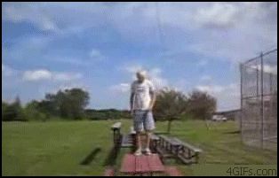 Стукнулся лбом