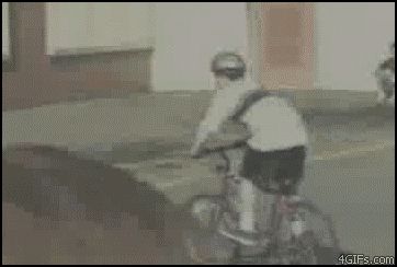 Сломал руку