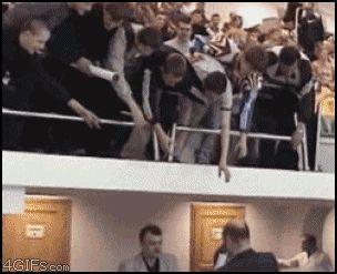 Падение с трибуны