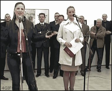 Падение на заднем фоне