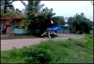 Спутал водителя