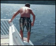 В лодку всё таки попал