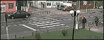 Уполз на четвериньках