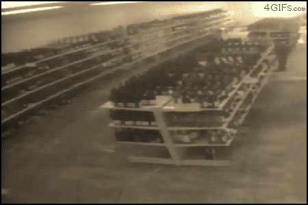 Развалились полки с дорогим вином