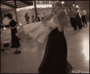 Одним ребенком сбила другого