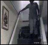 Соскользнула вниз