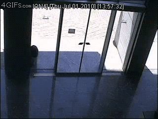 Не поняла как работают двери