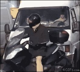 Прикол над байкером