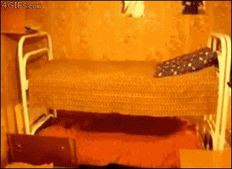 Армейские трюки на кровати