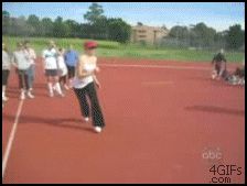 Не допрыгнула немного