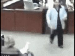 Симулянтка в суде