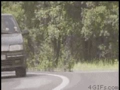 Вовремя убрал колено