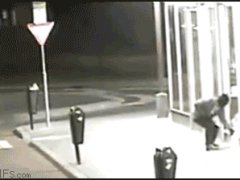 Поджег самого себя