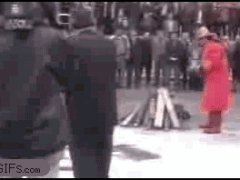 Пожарник и герой игры