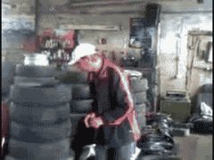 Подушка взорвалась