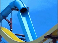 Вылетел из трубы