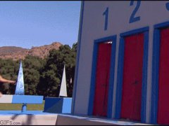 Неправильная дверь