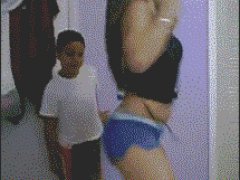 Веселый танец