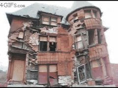 Разваленная стена