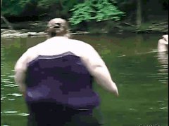 Большой плюх в воду