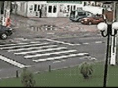Уполз на четвериньках