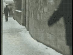 Падение во время показа новостей