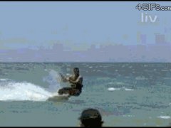 Стукнуло по камням