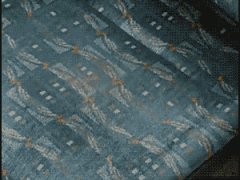 Пыль на автобусном сидении