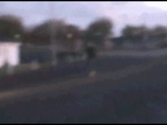 Немного неудачный прыжок через машину