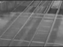Чуть не попал под поезд