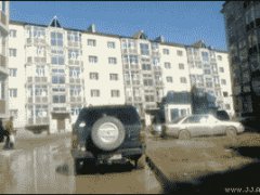 Здание рухнуло как карточный дом