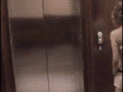 Альпинист в лифте