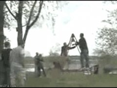 360 градусов на качелях