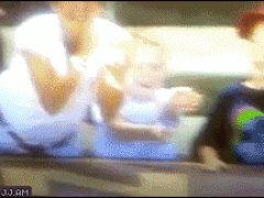 Отняла мяч у ребенка