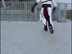 Фанат игры повторяет трюки