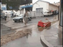 Бегающий по лужам