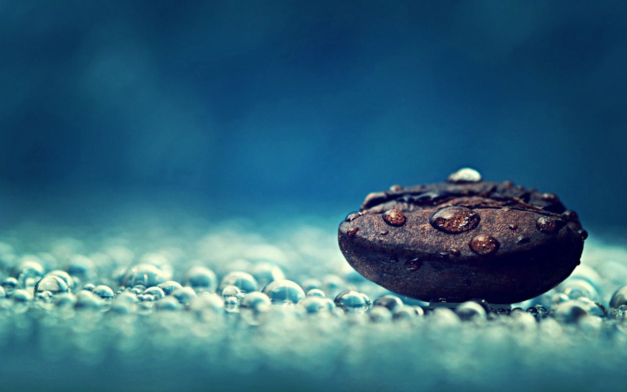 Кофе и вода