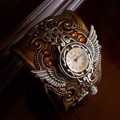 Механический браслет