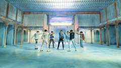 BTS - FAKE LOVE